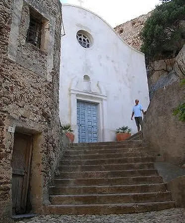 Olive Garden Bed & Breakfast Posada (Sardinia)